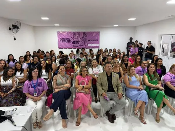 No dia em que a Lei Maria da Penha completa 20 anos, Caucaia inicia programação do Agosto Lilás